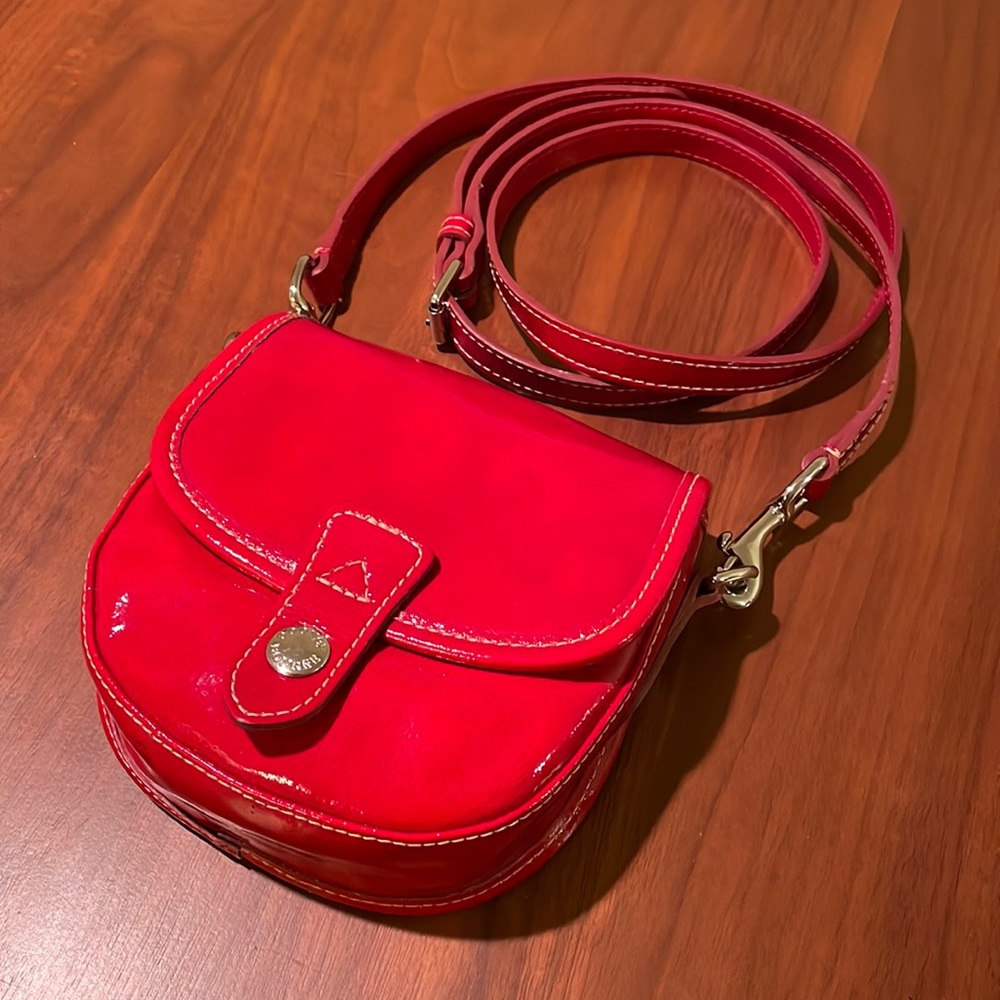 Dooney & Bourke Bag